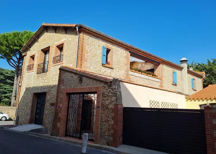 Gite Cosy Dans Une Demeure De Charme - Romane