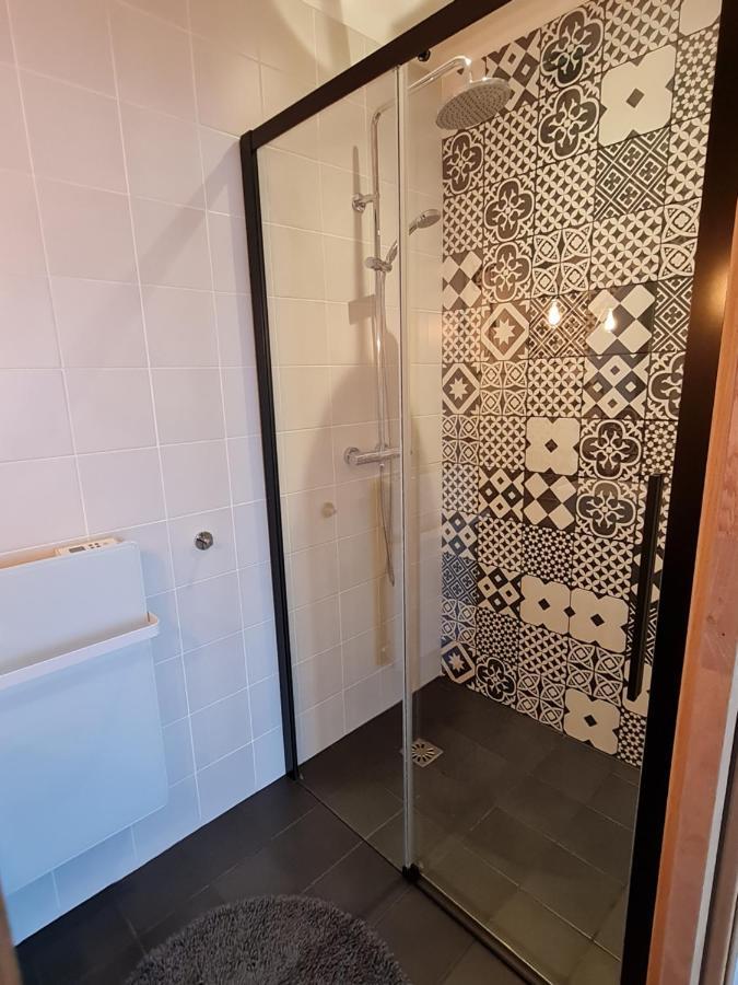 Apartment Cosy Dans Demeure De Charme - Romane Thuir